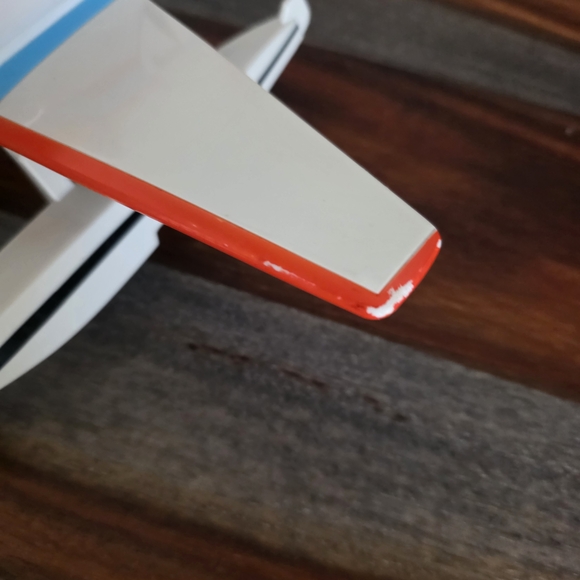 Disney Dusty Crophopper Plane - Vibrant Red, Blue, and White - Picture 10 of 17